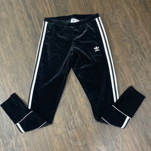 Adidas Sweatpants in size M.